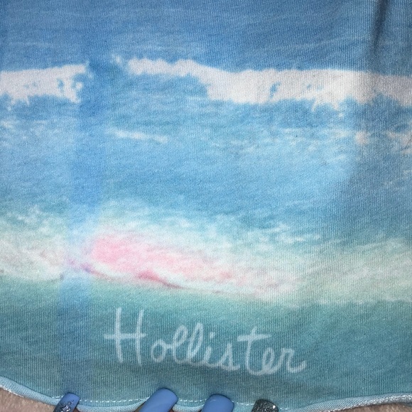 Hollister Brand Tank Top - Picture 3 of 4